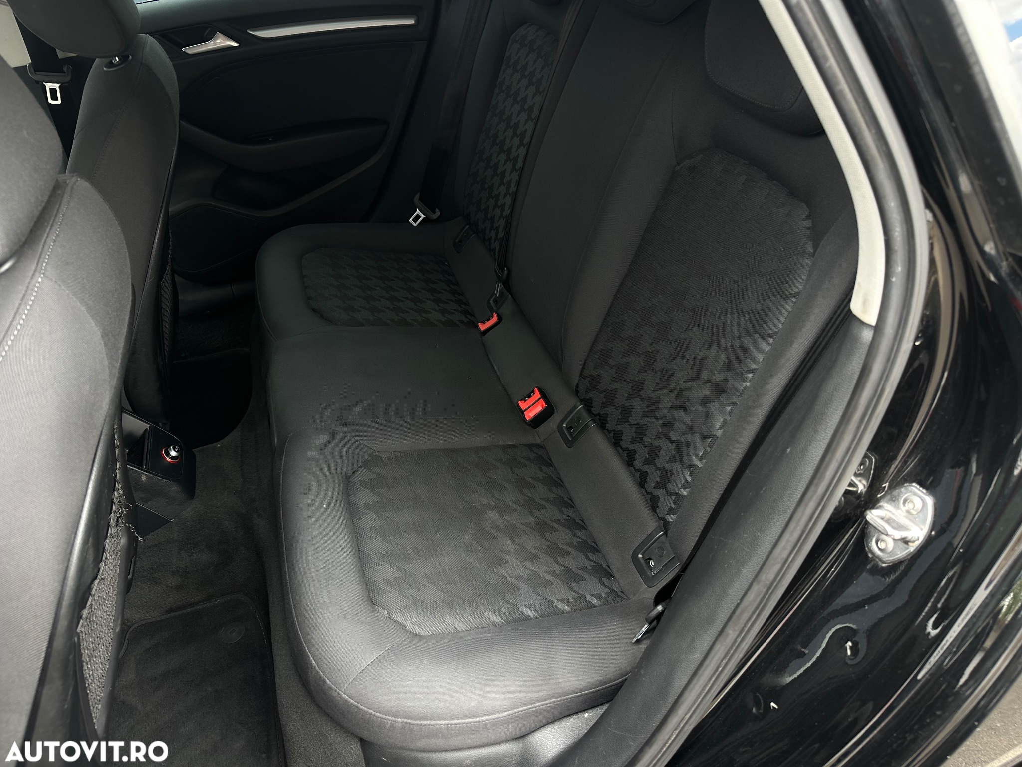 Audi A3 1.6 TDI Sportback (clean diesel) S line Sportpaket - 11
