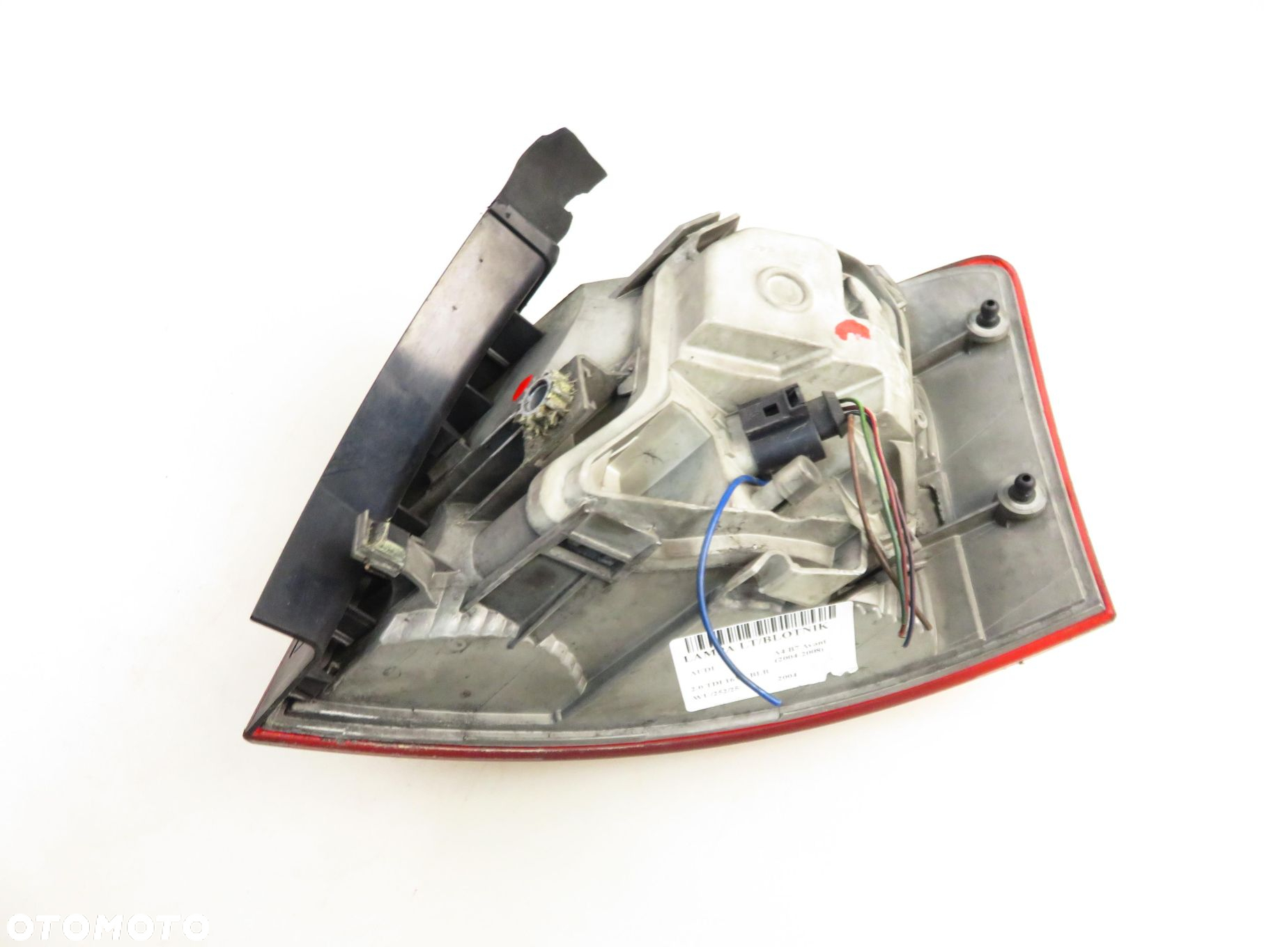 LAMPA LEWA TYLNA AUDI A4 B7 Avant 8E9945095C - 6