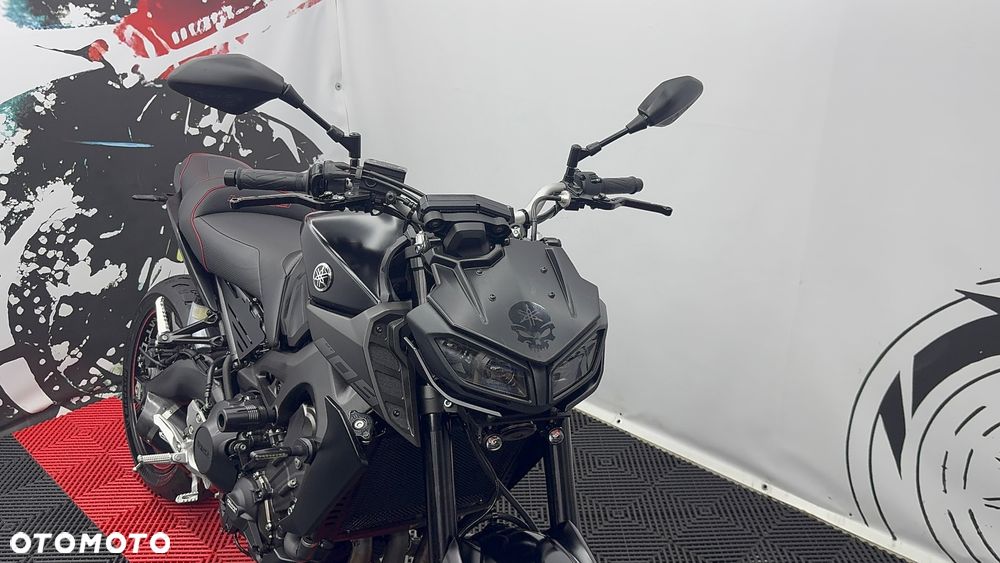 Yamaha MT - 37