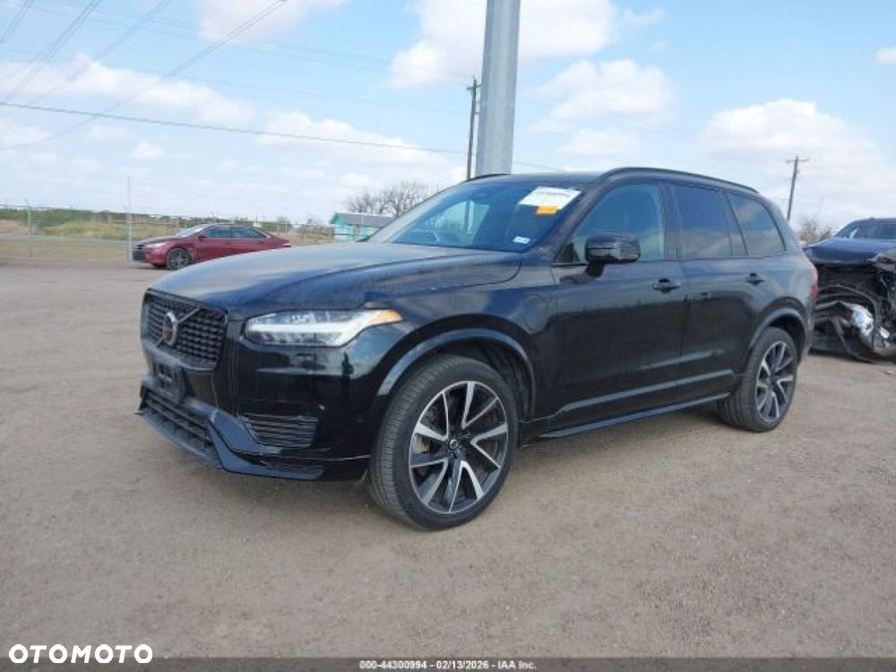 Volvo XC 90 - 7