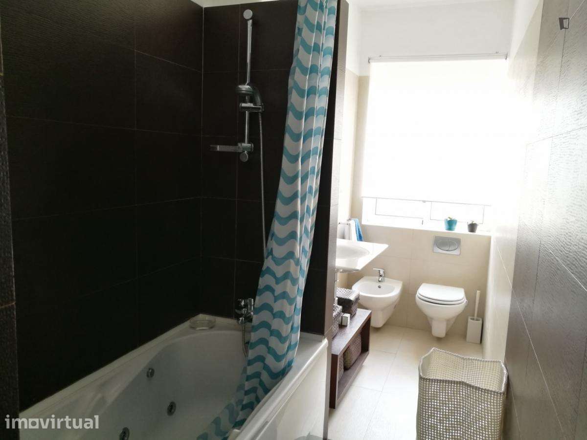Apartamento com 2 quartos - localizado em Roma-Areeiro Lisbon - Grande imagem: 4/20