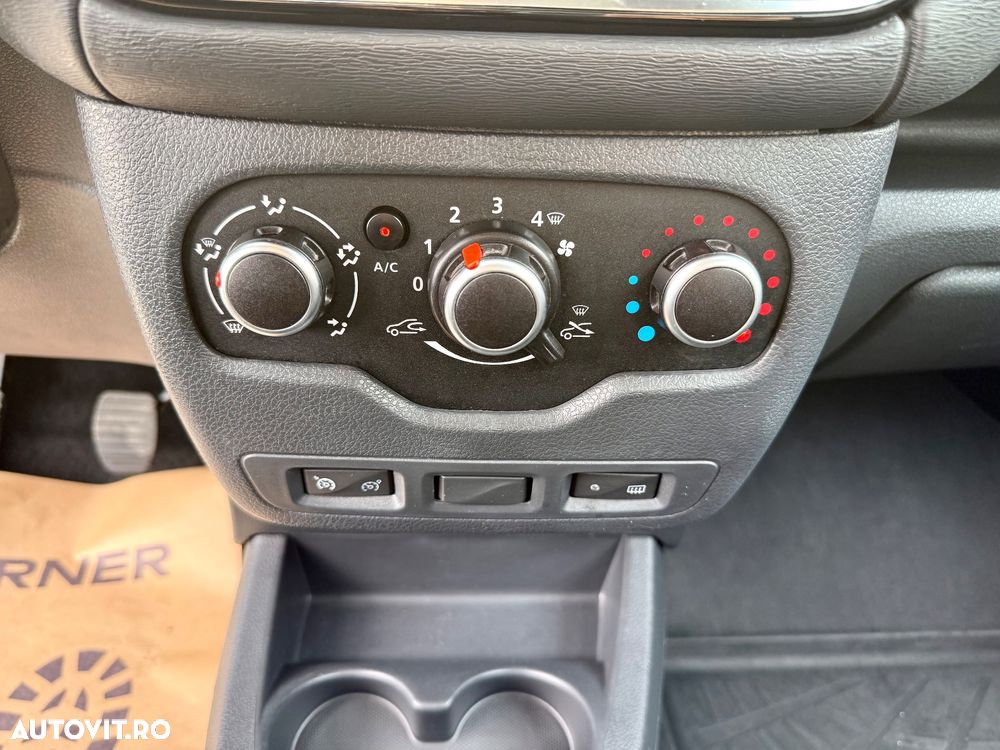 Dacia Lodgy 1.5 Blue dCi Laureate - 10