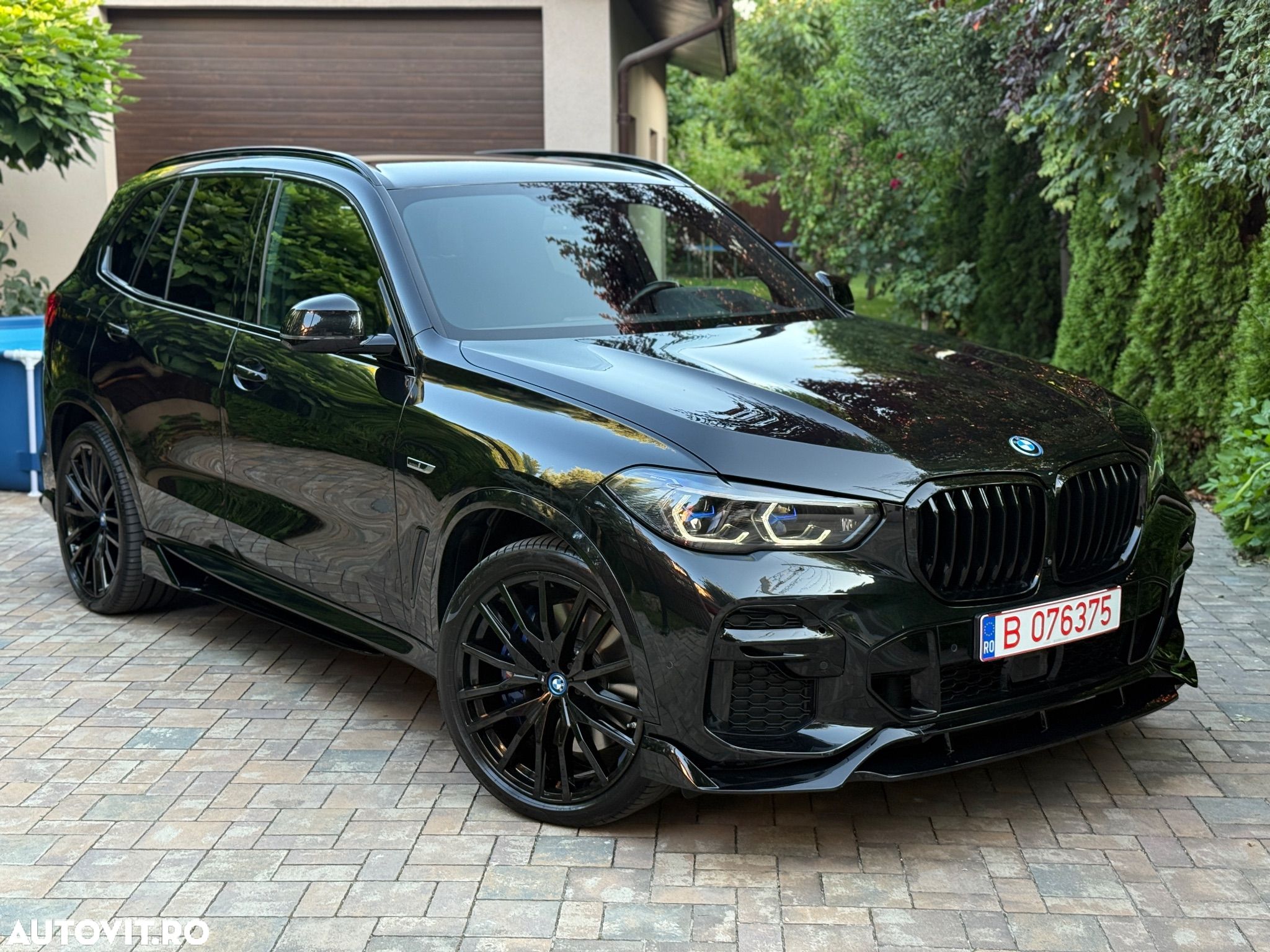BMW X5 xDrive45e - 1