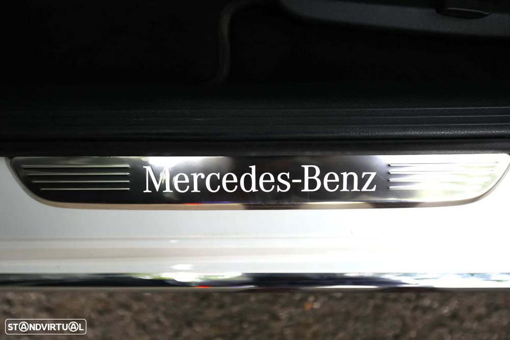 Mercedes-Benz C 300 e Avantgarde - 8