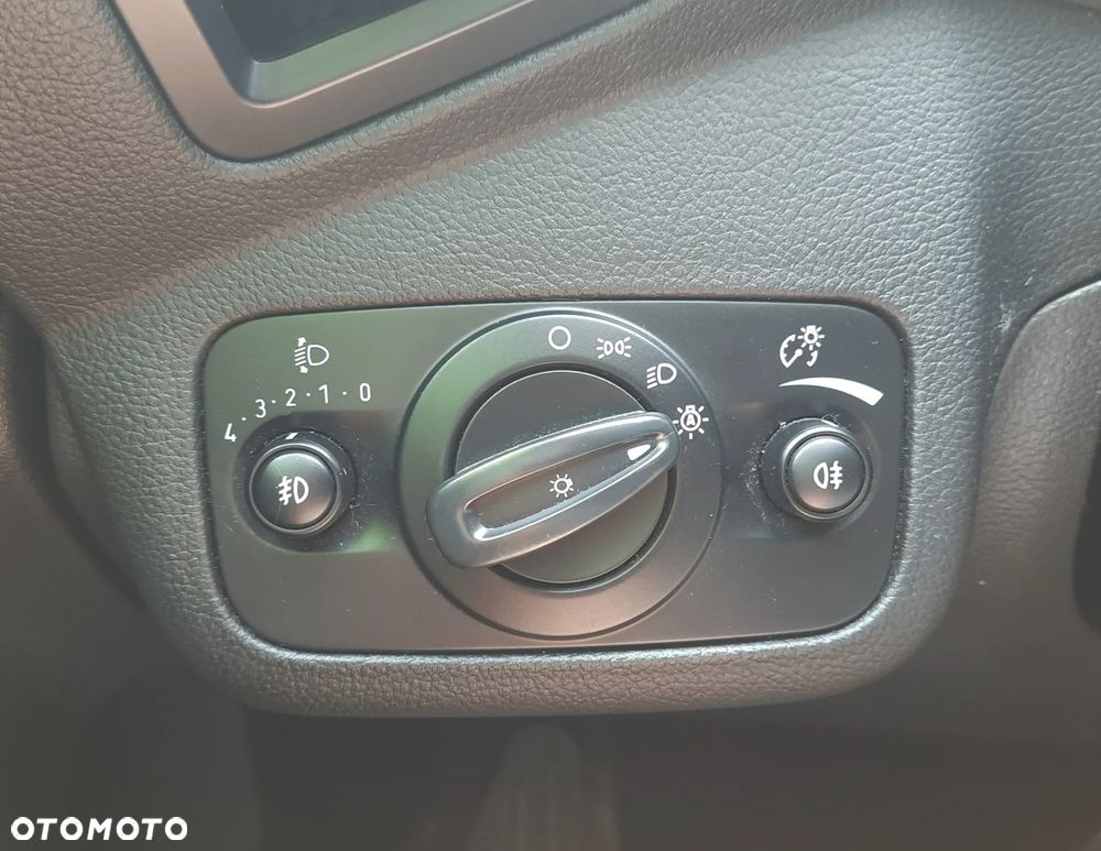 Ford Grand C-MAX 1.5 EcoBoost Start-Stopp-System Titanium - 13