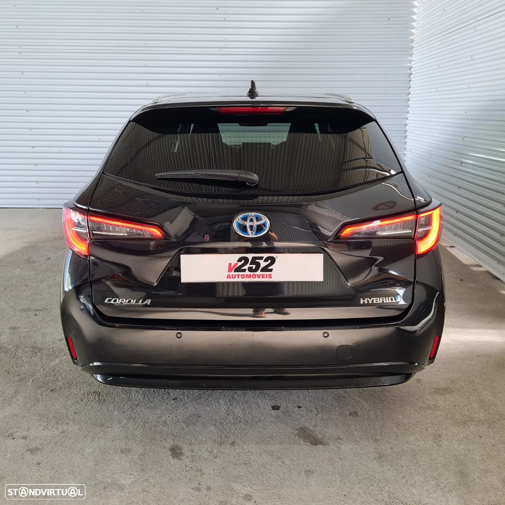 Toyota Corolla Touring Sports 1.8 Hybrid Comfort+P.Sport - 4