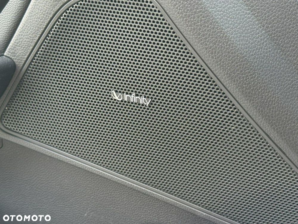 Hyundai i40 Kombi 1.7 CRDi Premium - 34