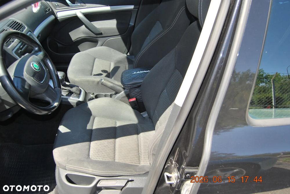 Skoda Octavia 1.2 TSI Active DSG - 11