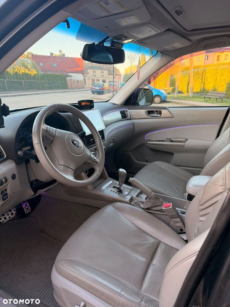 Subaru Forester 2008 photo 2