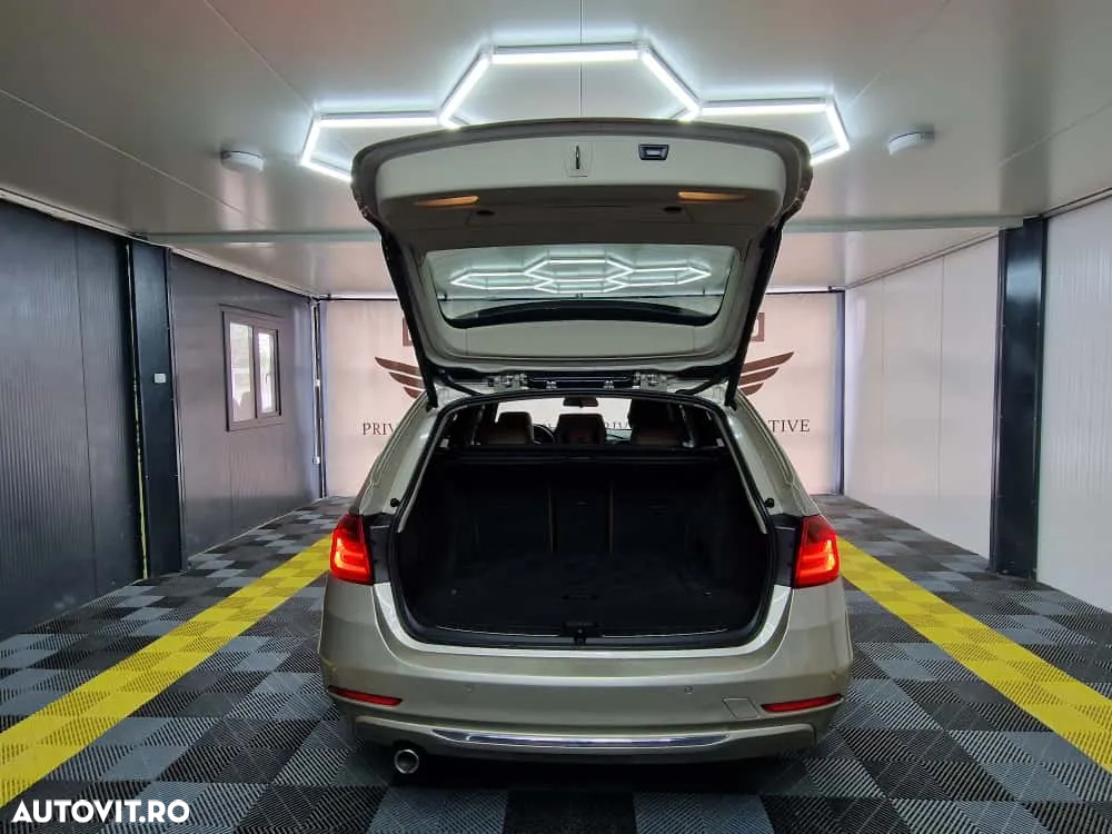 BMW Seria 3 316d Touring Aut. Luxury Line - 7