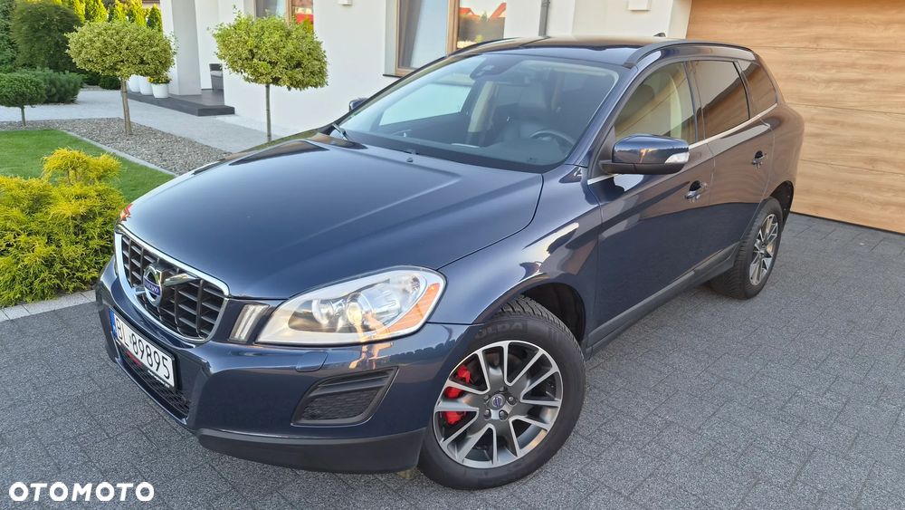 Volvo XC 60 D4 Geartronic Momentum - 32