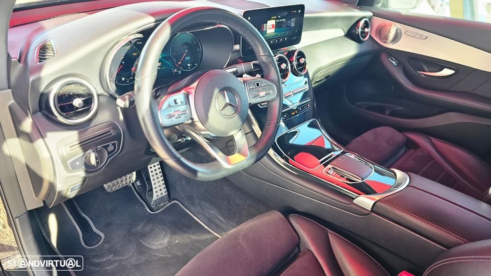 Mercedes-Benz GLC 300 de 4Matic 9G-TRONIC AMG Line - 37