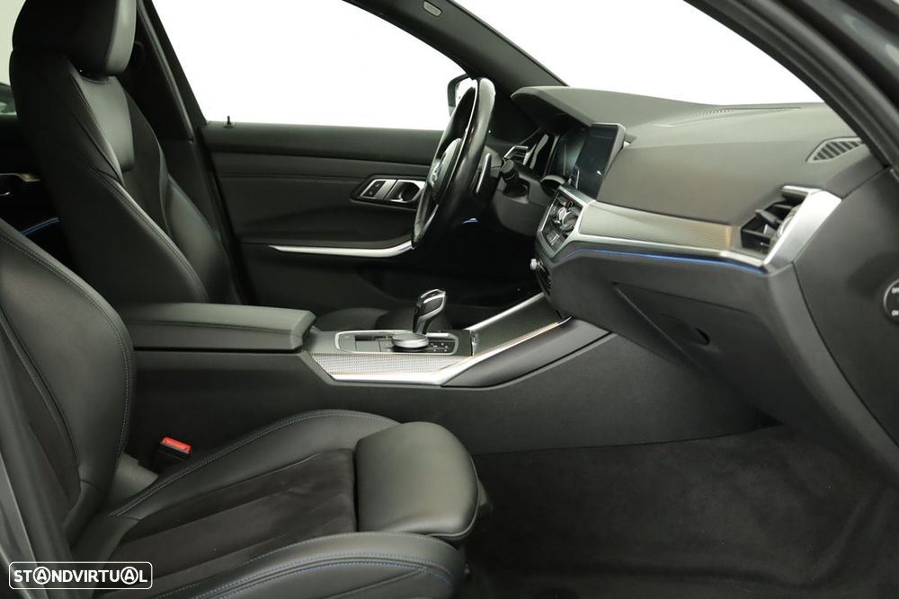 BMW 320 e Touring Pack M Auto - 22