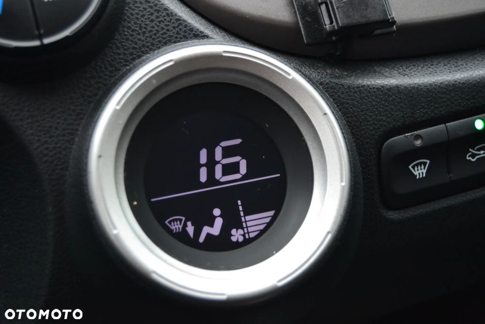Honda Jazz 1.4 Elegance CVT - 26