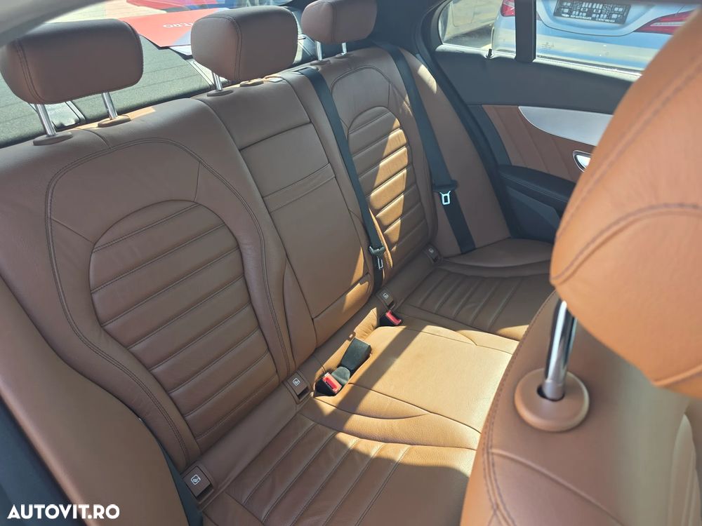 Mercedes-Benz C 220 d 9G-TRONIC AMG Line - 13