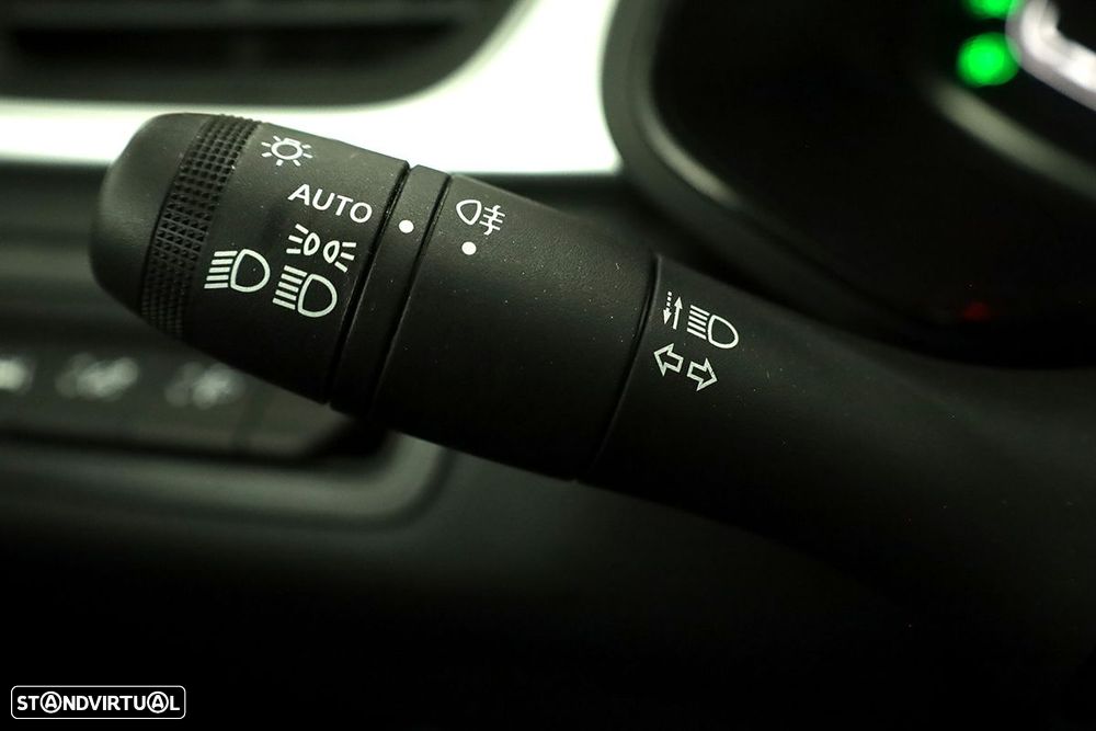 Renault Captur 1.0 TCe Techno Bi-Fuel - 17