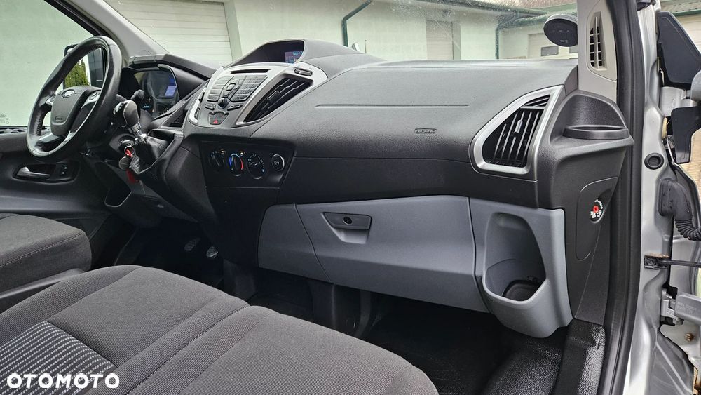 Ford Custom 2,2TDCI 155KM - 28