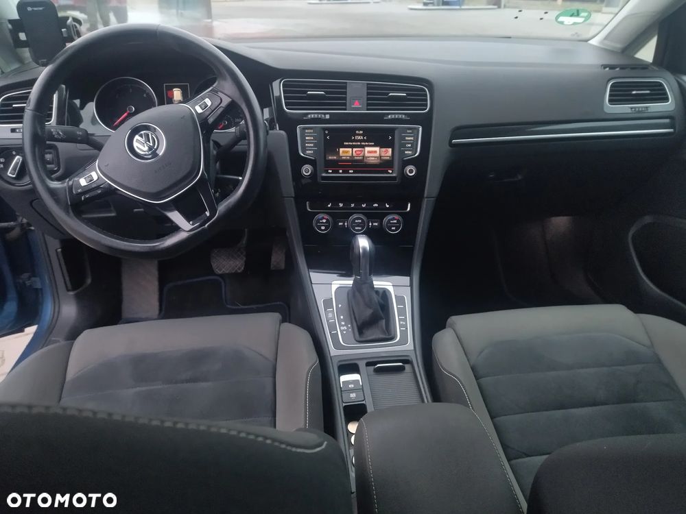 Volkswagen Golf 2.0 TDI (BlueMotion Technology) DSG Comfortline - 13