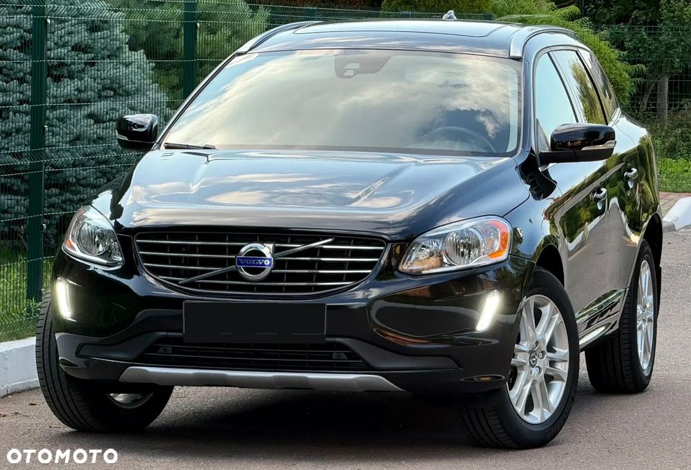 Volvo XC 60 T5 AWD Drive-E Momentum - 4