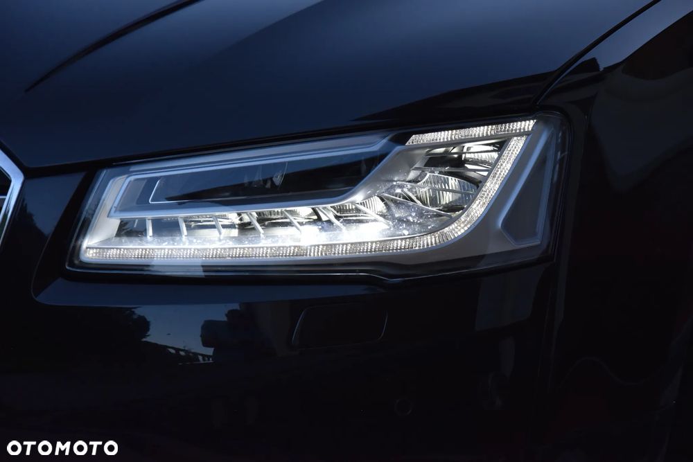 Audi A8 4.0 TFSI L Quattro - 8