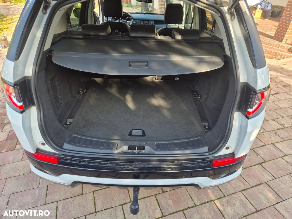 Land Rover Discovery Sport 2.0 D180 R-Dynamic MHEV - 12