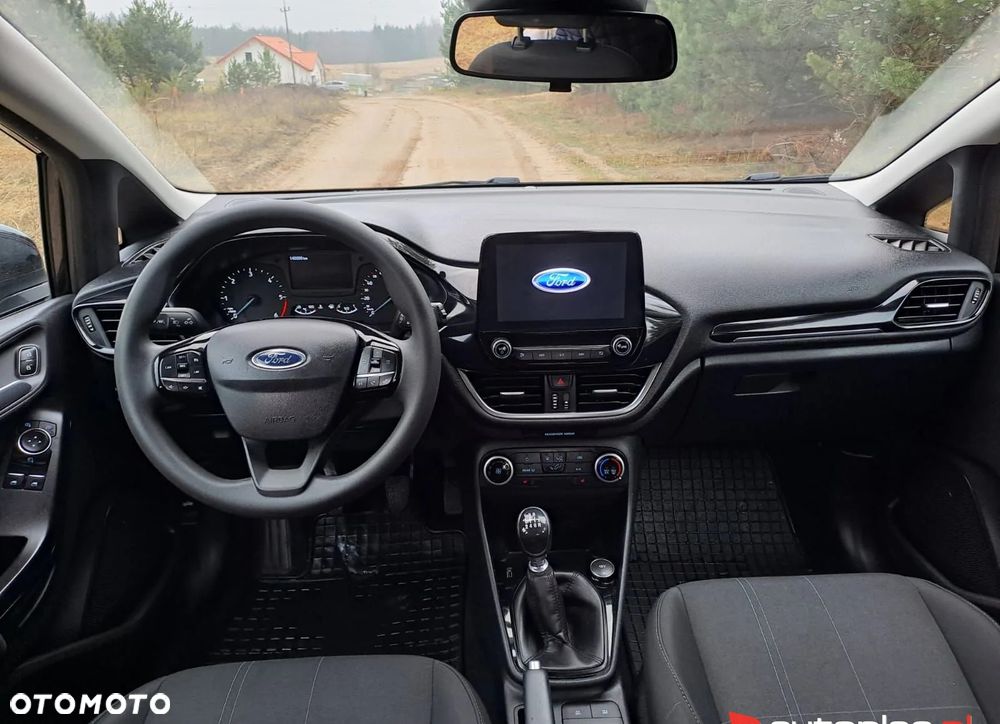 Ford Fiesta - 13