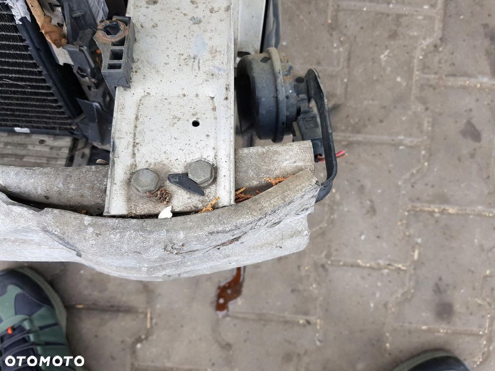 AUDI A4 B8 LIFT 11-15r 2.0 TDI PAS PRZEDNI CHŁODNICE WENTYLATORY MANUAL - 9