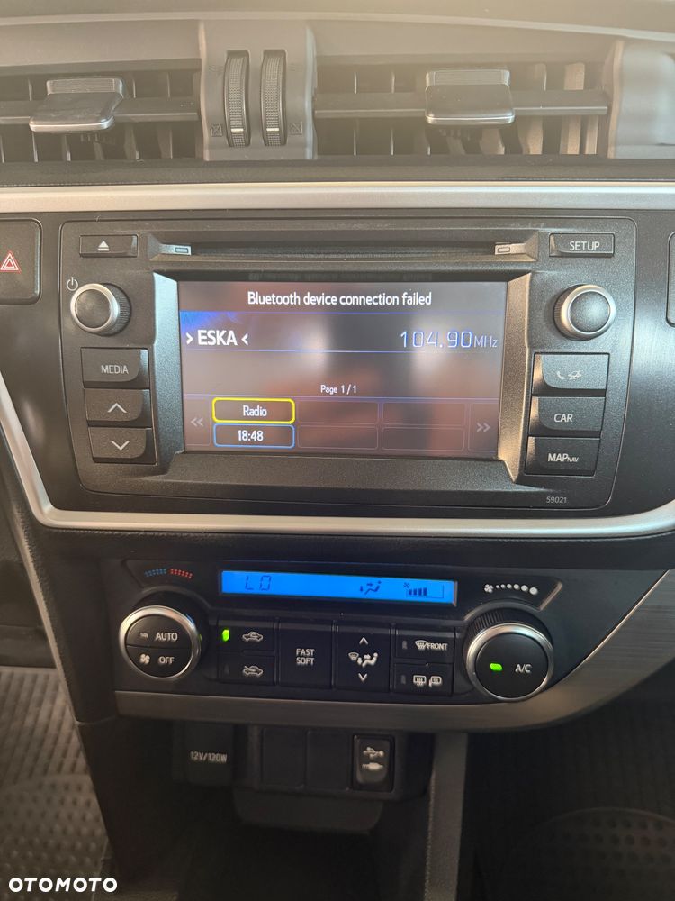 Toyota Auris - 13
