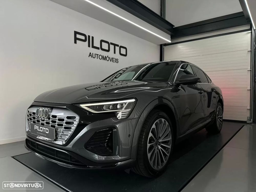 Audi Q8 e-Tron Sportback 50 quattro S line - 1