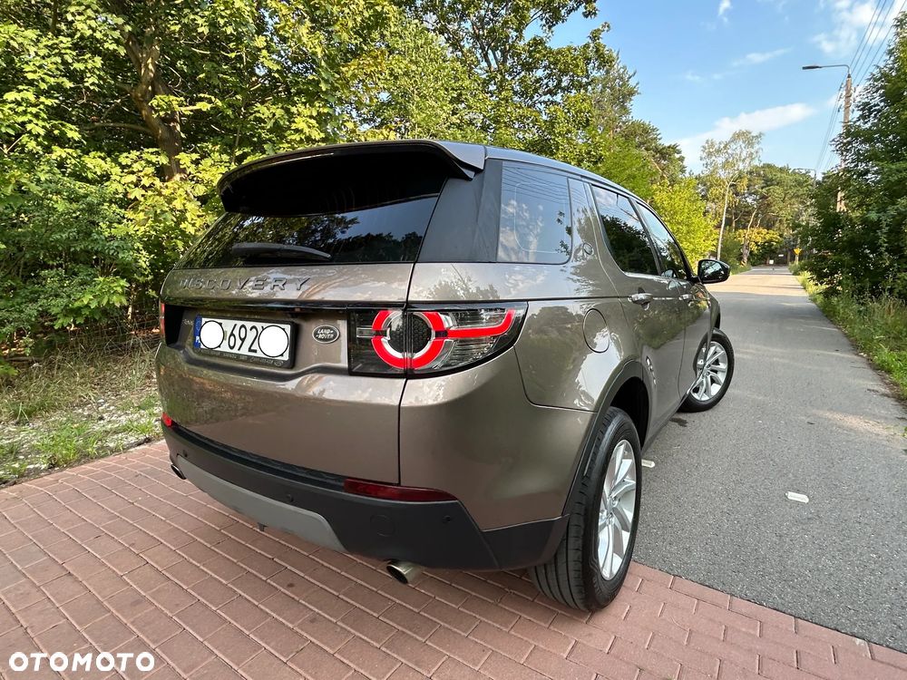 Land Rover Discovery Sport 2.0 TD4 HSE - 24