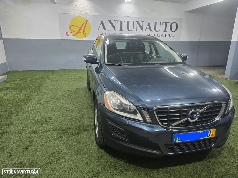 Volvo XC 60 2.0 D3 Drive Momentum Start/Stop - 3