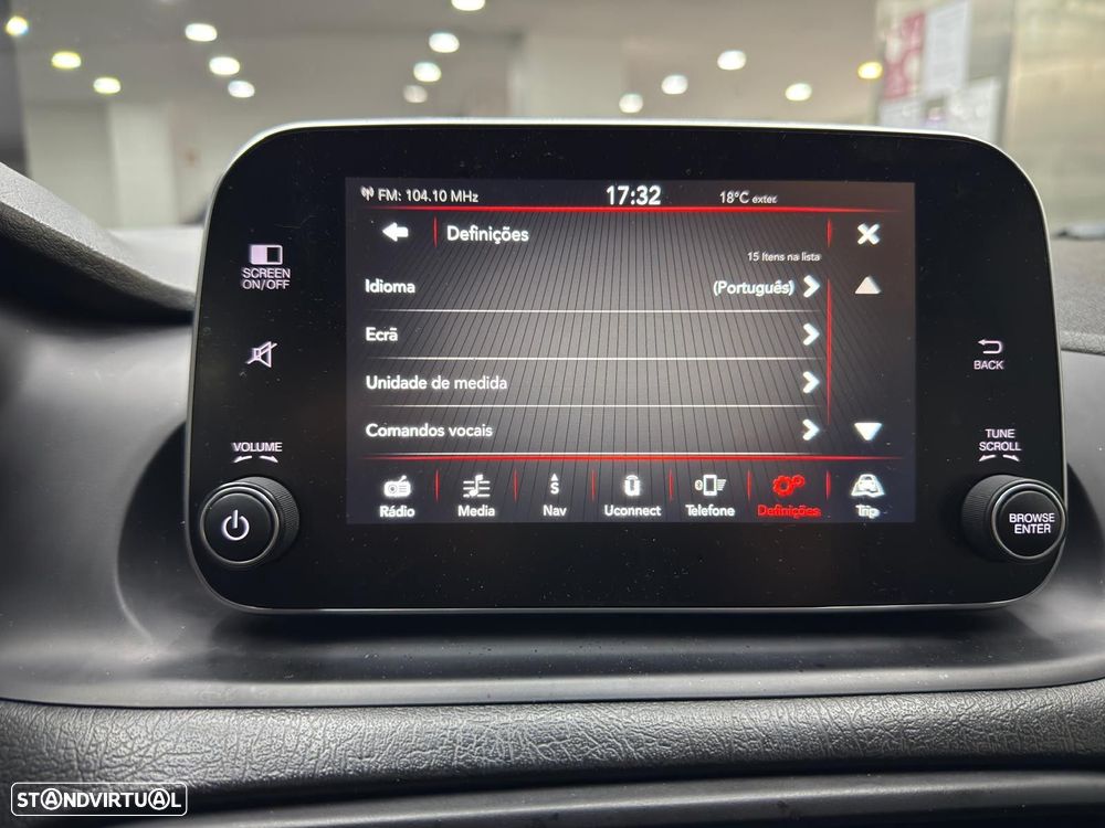 Fiat Tipo Station Wagon 1.6 M-Jet Lounge Tech J17 - 18