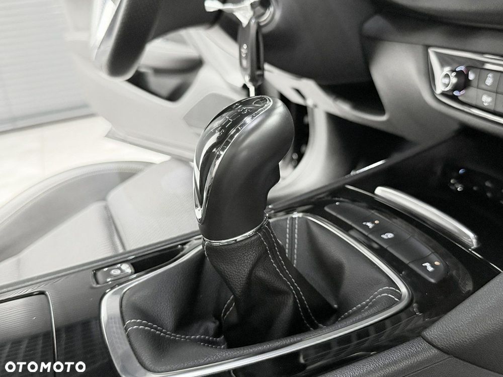 Opel Insignia - 29