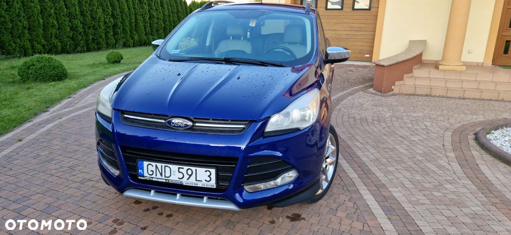 Ford Escape 2.0 EcoBoost AWD Titanium - 6