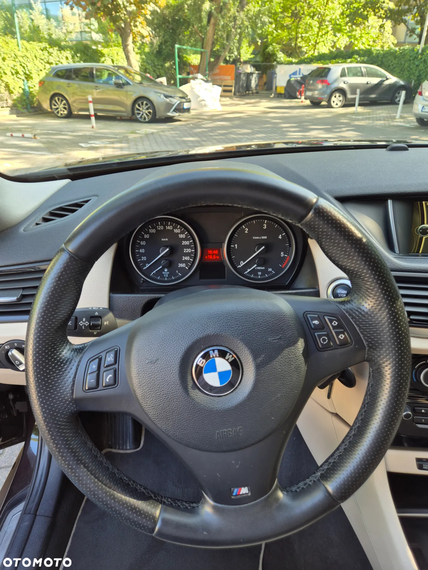 BMW X1 - 10