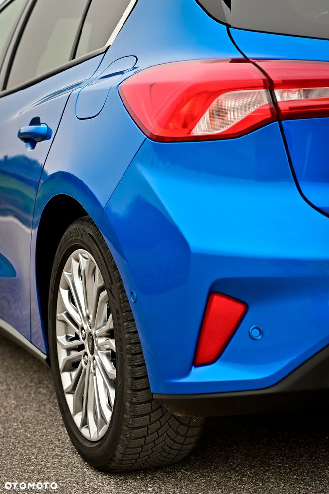 Ford Focus 1.5 EcoBoost Titanium - 11