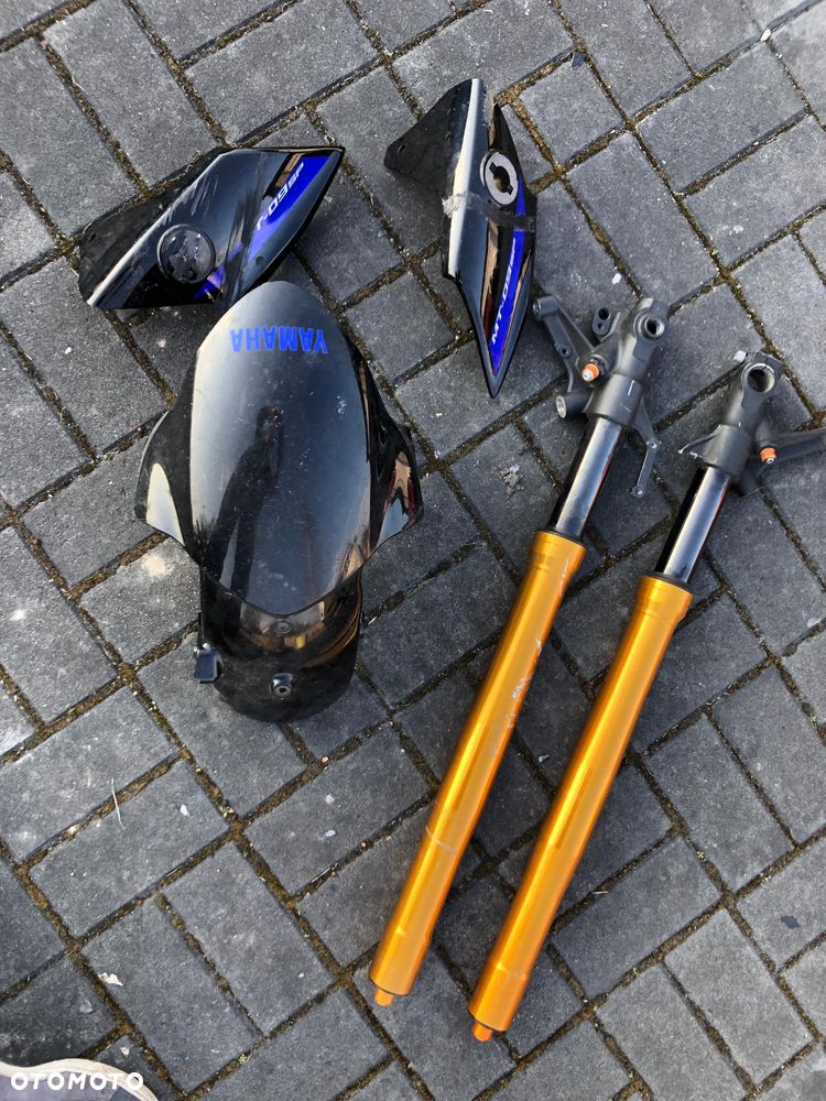 Yamaha MT 09 SP laga błotnik bok osłona - 1