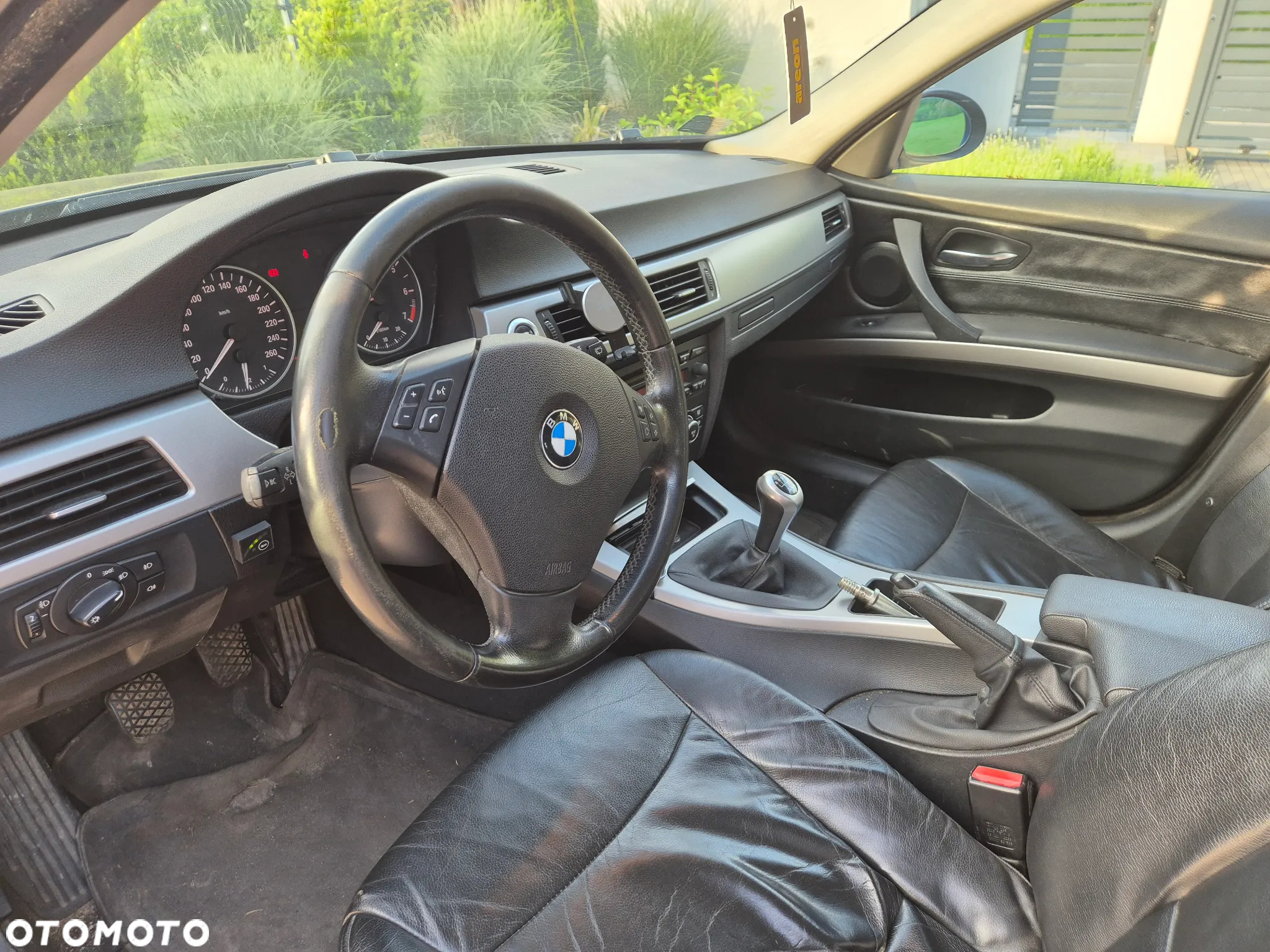 BMW Seria 3 320i - 7