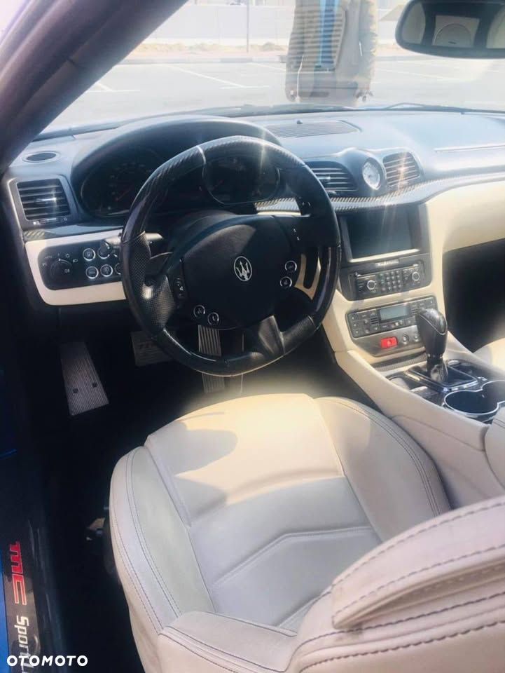 Maserati GranCabrio - 13
