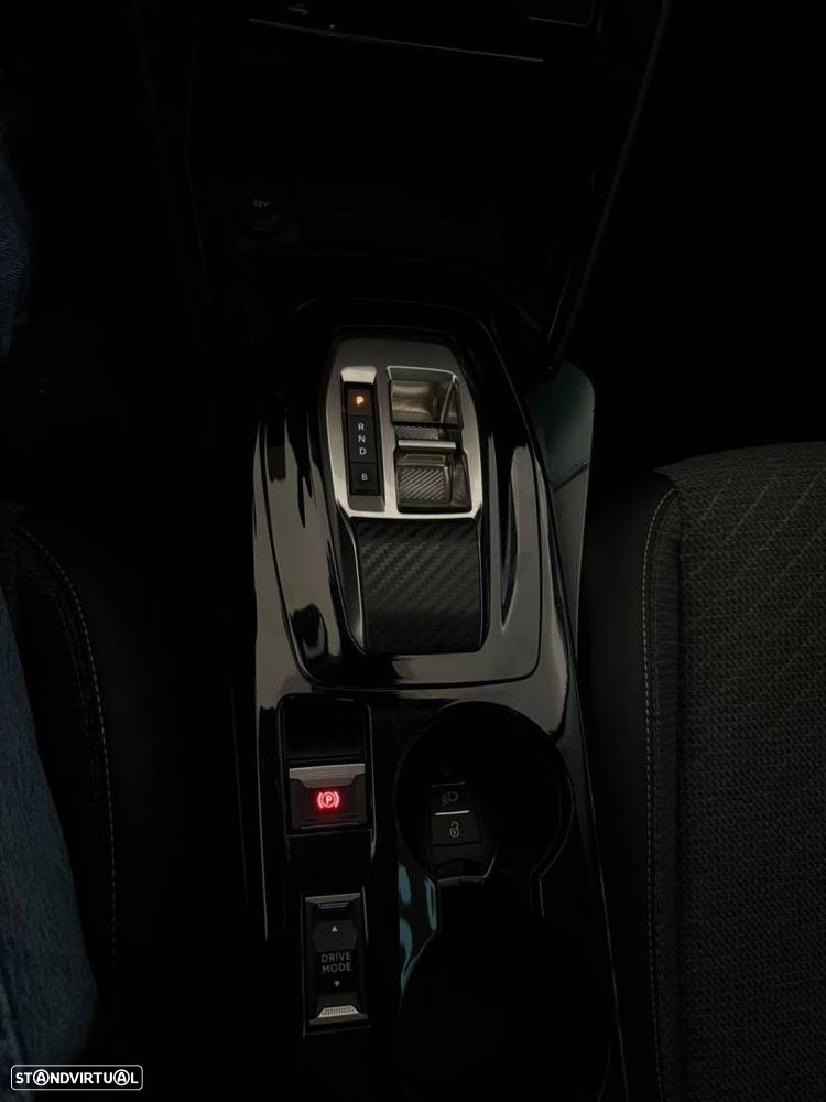 Peugeot e-208 50 kWh Allure - 9