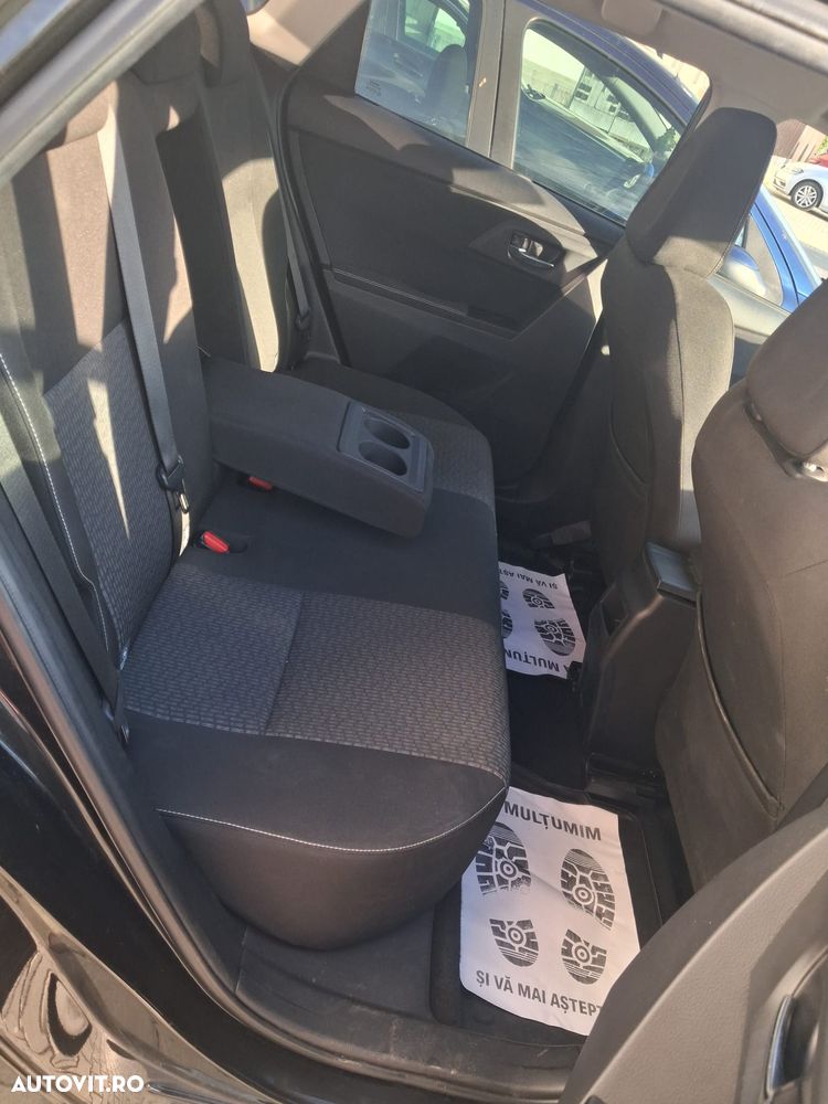 Toyota Auris - 13