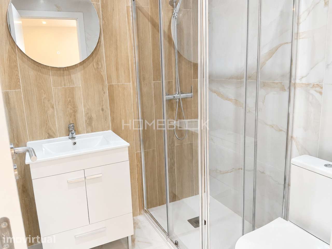 T2 remodelado na Amadora - Grande imagem: 4/12