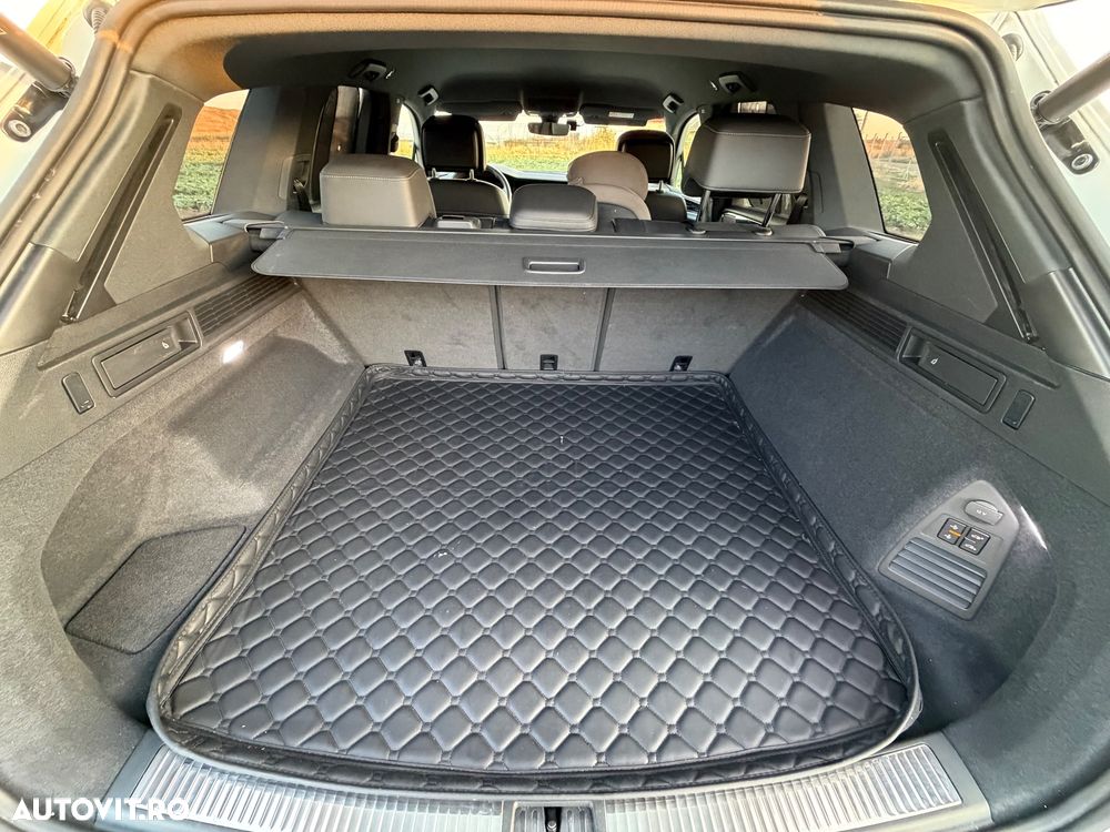 Volkswagen Touareg V6 TDI Elegance - 37