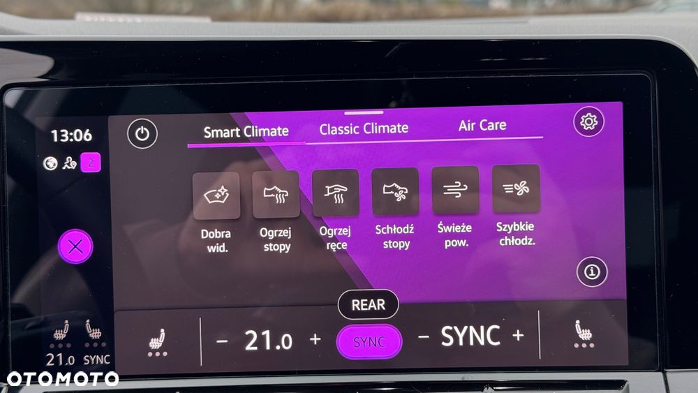 Volkswagen Golf 2.0 TDI SCR DSG Style - 26