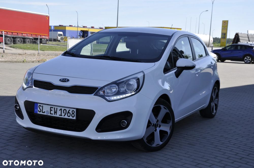 Kia Rio 1.2 Dream Team Edition - 1