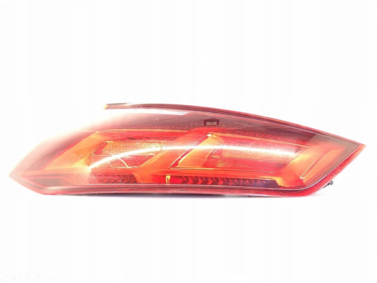 LAMPA PRAWA TYŁ TYLNIA AUDI TT 8S UK 8S0945096 - 1