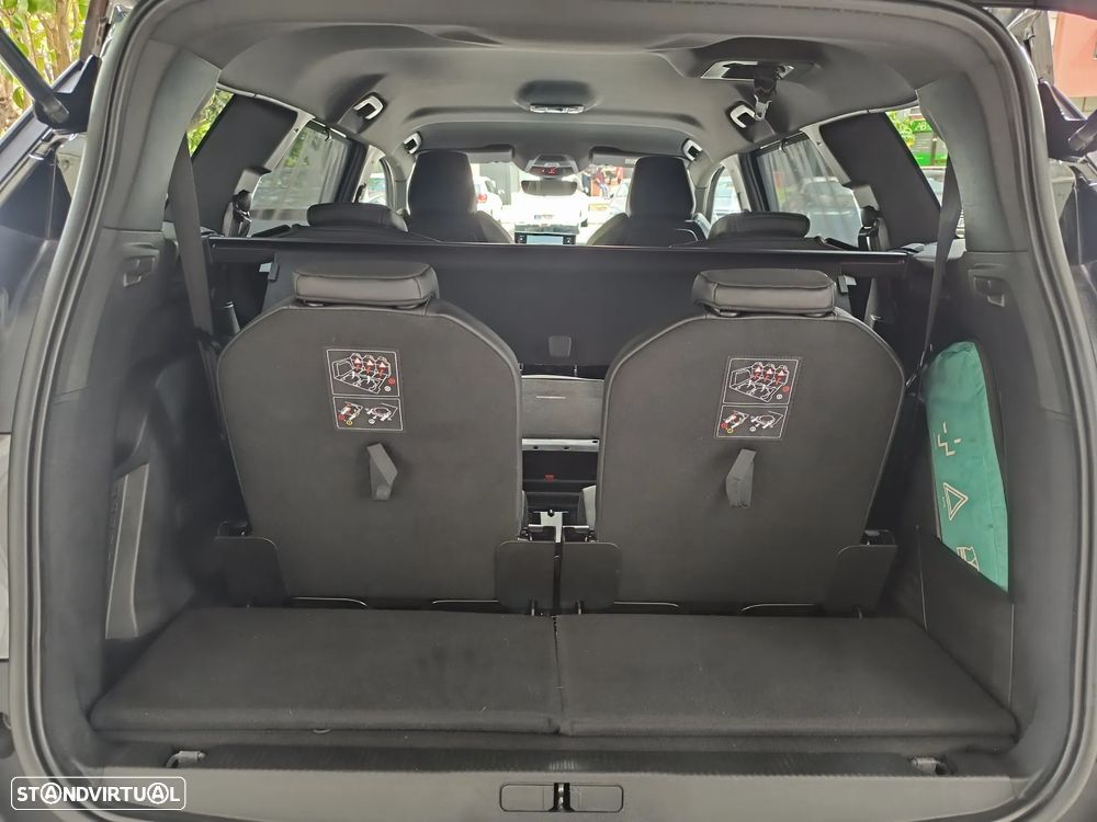 Peugeot 5008 1.2 PureTech GT Line EAT8 - 39