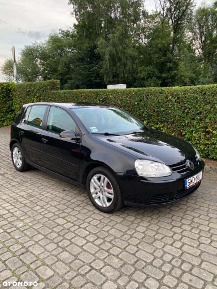 Volkswagen Golf 1.9 TDI Individual - 6