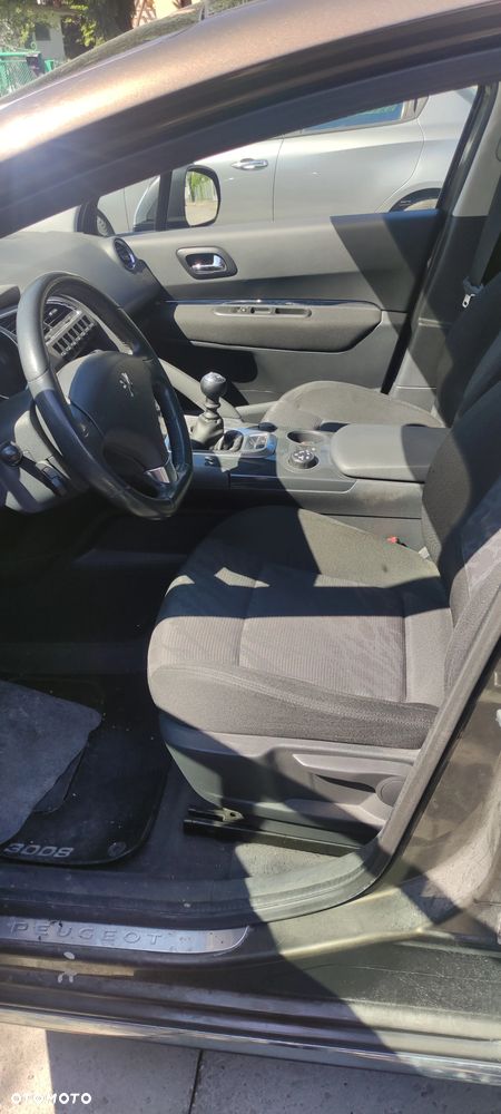 Peugeot 3008 - 8