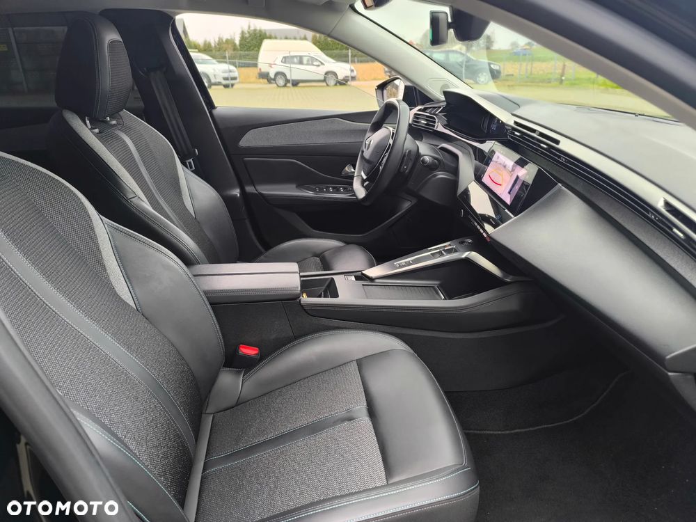 Peugeot 308 PureTech 130 GPF EAT8 Stop & Start GT Pack - 9